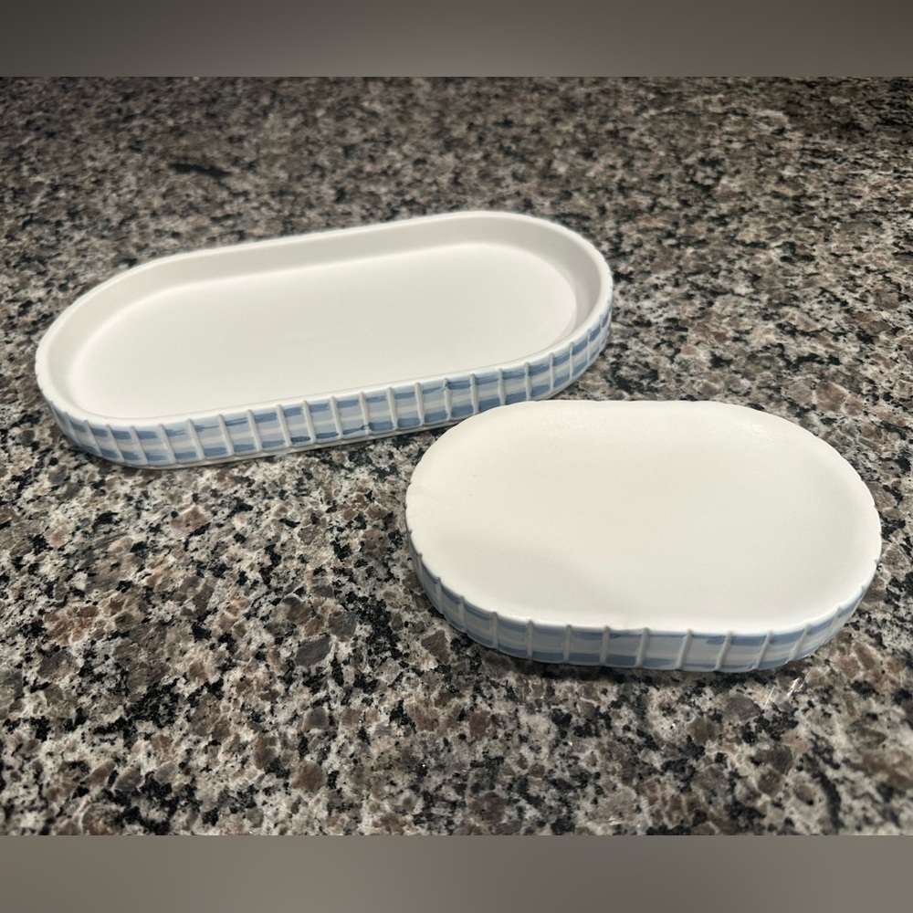 NWT - UGG - Bathroom accessories